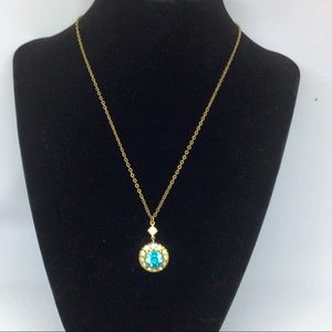 Vintage Women’s 15in ornate Necklace